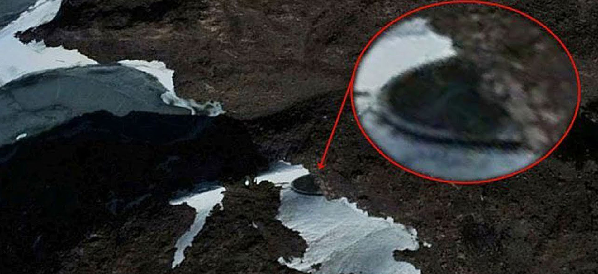 enorme objeto circular en la Antártida